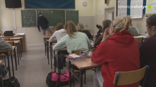 300 złotych dla uczniów z programu "Dobry start"