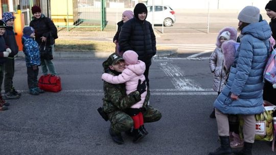 77 tys. uchodźców z Ukrainy znalazło pracę w Polsce. Ale nadal brakuje rąk do pracy [ARTYKUŁ]