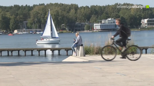 Atrakcje wodne w pełnym słońcu 