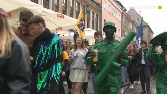 Barwny korowód wystartował