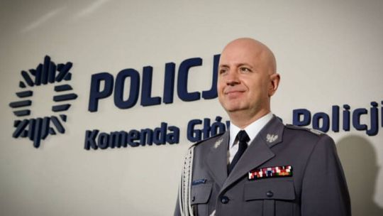 Brat komendanta głównego policji z zarzutami o udział w grupie wyłudzającej VAT [ARTYKUŁ]