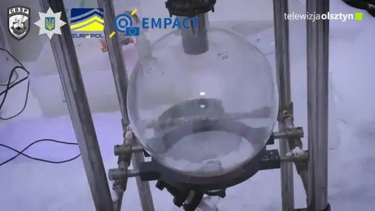 CBŚP i Policja Ukrainy rozbiły międzynarodową siatkę laboratoriów narkotyków syntetycznych