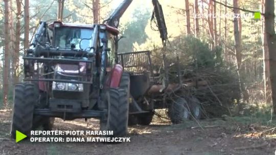 Ciężki sprzęt pojawił nad jeziorem Ukiel