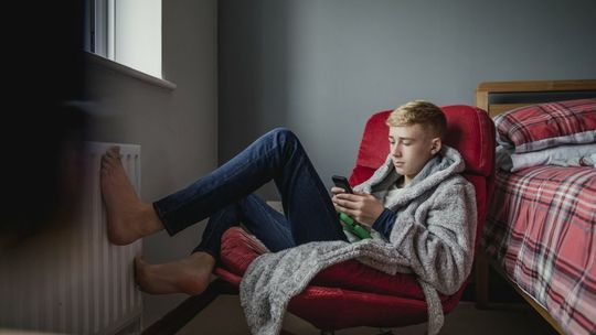 Co oznacza „essa”? Oto Młodzieżowe Słowo Roku 2022 [ARTYKUŁ]