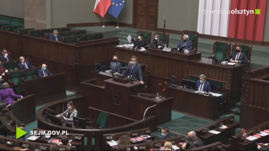 Czy politykom należą się podwyżki? 