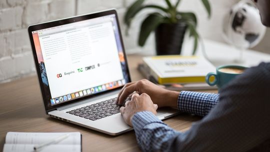 Czy regeneracja baterii w laptopie jest opłacalna? 