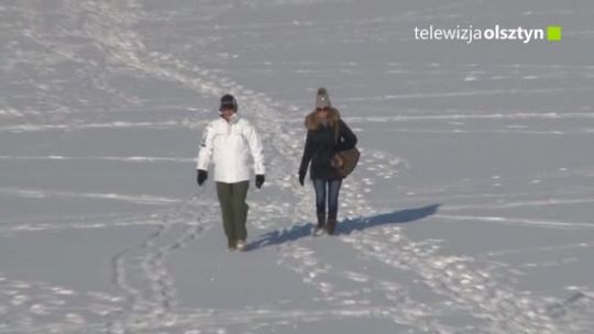Czy zamarznięte jezioro jest bezpieczne?