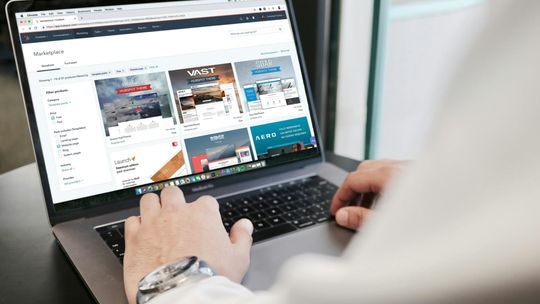 Dlaczego warto posiadać stronę internetową własnej firmy?