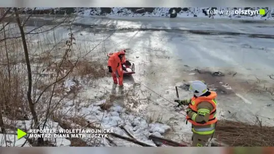 Dwie osoby wpadły do lodowatej rzeki