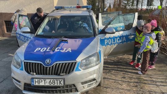 Dzieci z wizytą na Posterunku Policji w Bisztynku