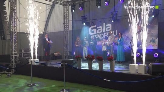 Gala Sportu i otwarcie nowoczesnego boiska w Dywitach