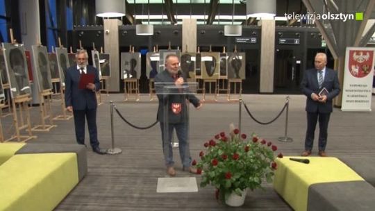 Galeria Marszałkowska na lotnisku w Szymanach