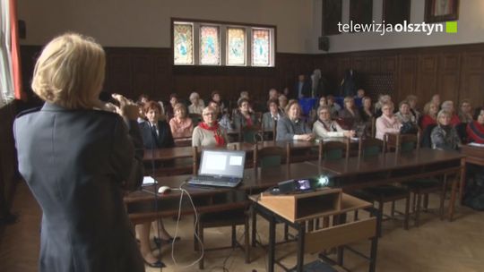 Jak dbać o bezpieczeństwo seniorów?