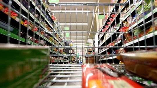 Jak pracują sklepy w Boże Ciało i w długi weekend 3 - 6 czerwca?