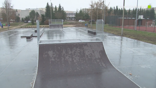 Jaroty ze skateparkiem