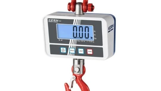 Kiedy potrzebne są wagi dźwigowe w produkcji