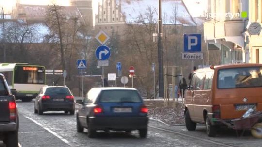 Kierowcy nie widzą znaków