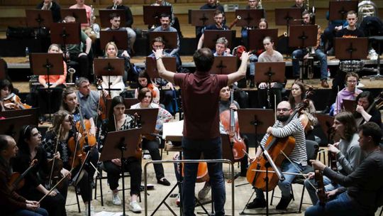 Kijowska Orkiestra Symfoniczna wyrusza w trasę po Europie. Pierwsze koncerty odbędą się w Polsce [ARTYKUŁ]