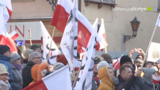 KOD czytał w Olsztynie konstytucję 