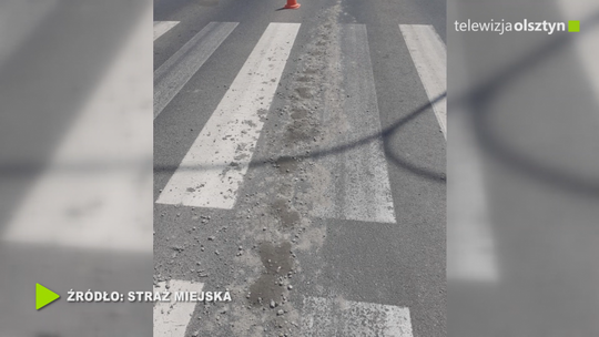 Kolejne zanieczyszczenie jezdni