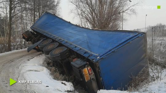 Kolizja ciężarówki i utrudnienia w ruchu