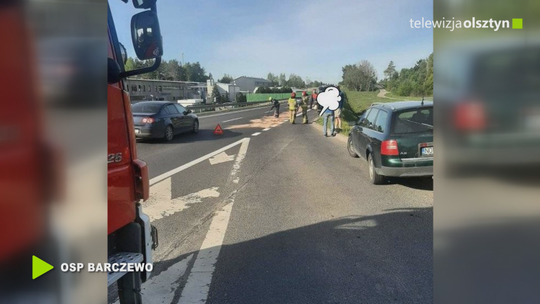 Kolizja drogowa dwóch samochodów osobowych 