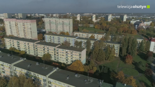 Kończą się prace związane z przyłączeniem Spółdzielni Mieszkaniowej Pojezierze do miejskiej sieci ciepłowniczej.