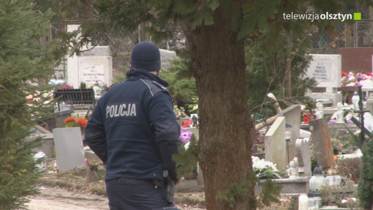Kto stoi za dewastacją nagrobków?