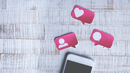 Lajki na Instagramie – jak sprawdzić, kto kupuje lajki i followersów?