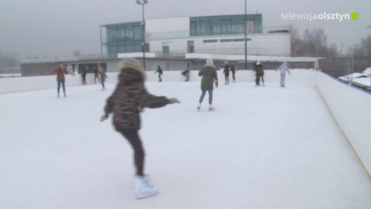 Lodowisko w Olsztynie rusza pełną parą
