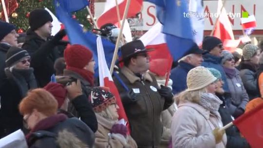 Manifestacja KOD-u