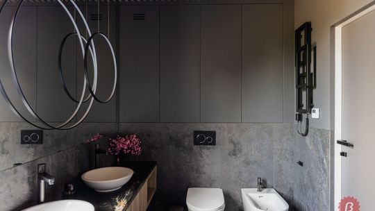 Meble łazienkowe na wymiar – jak urządzić łazienkę, która działa i zachwyca