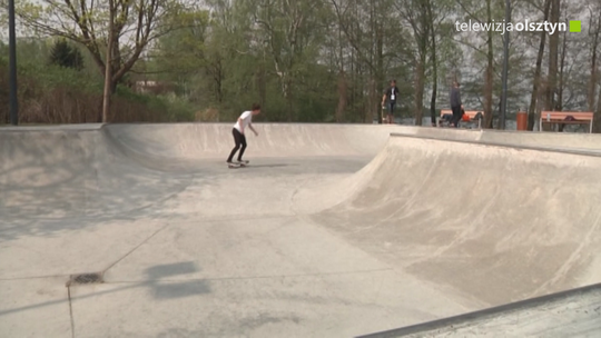 Miasto szuka wykonawcy rozbudowy skateparku nad jeziorem Ukiel