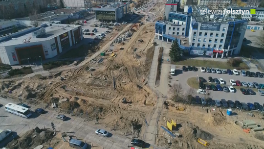 Mieszkańcy narzekają na ciągnącą się budowę