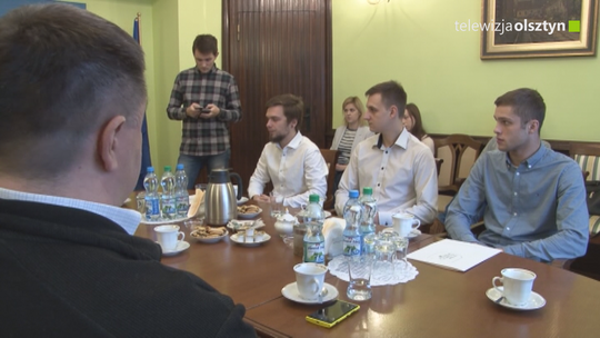Młodzi bohaterowie uratowali mieszkańców bloku 