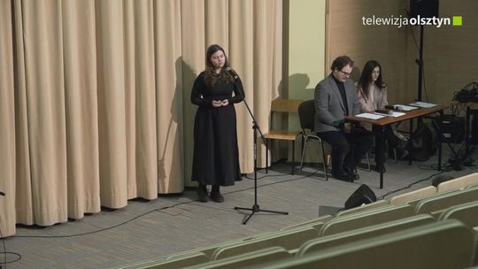 Młodzi recytują klasykę polskiej poezji XX i XXI wieku