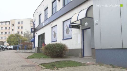 Młotkiem wypłacał pieniądze z bankomatu