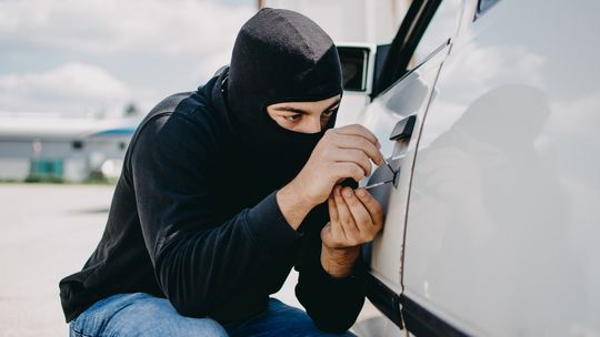 Motoryzacyjni złodzieje kradną je na potęgę. I wcale nie chodzi o katalizatory