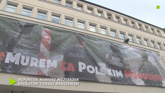 #MUREM ZA POLSKIM MUNDUREM