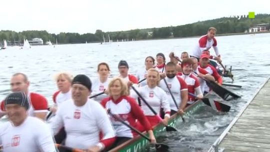 Na jeziorze Ukiel zmierzyły się najlepsze smocze osady
