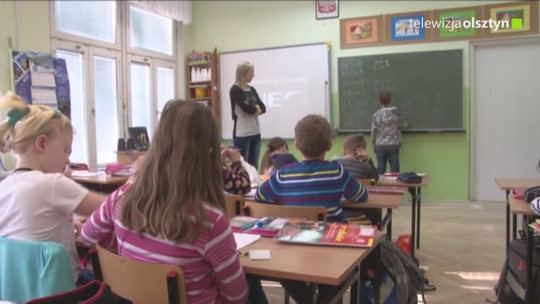 Nauczanie stacjonarne wraca do szkół
