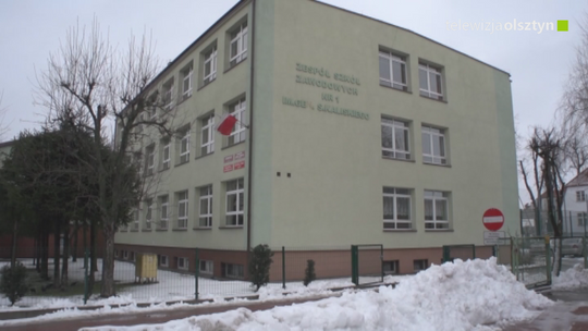Nauczyciele poszli na L4