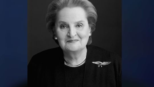 Nie żyje Madeleine Albright. To ONA wprowadziła Polskę do NATO [ARTYKUŁ]