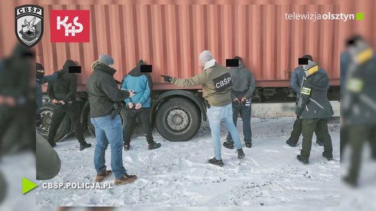 Nielegalne papierosy z Singapuru przejęte przez służby