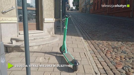 Nieprawidłowo parkowane hulajnogi