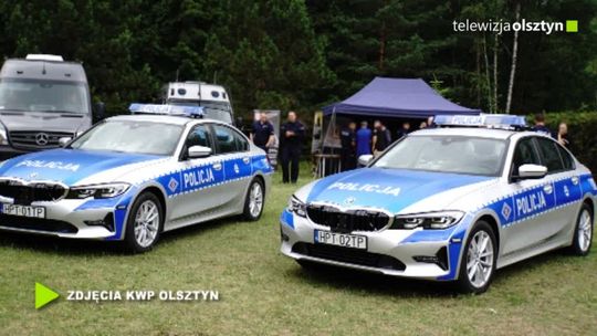 Nowe oznakowane radiowozy trafiły do garnizonu warmińsko-mazurskiego