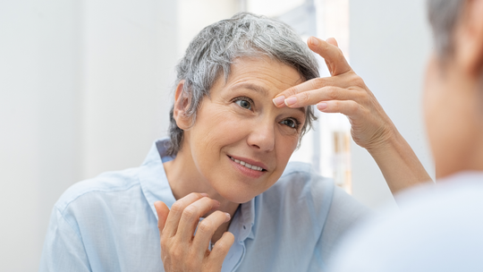 Objawy menopauzy. Które są najbardziej uciążliwe?