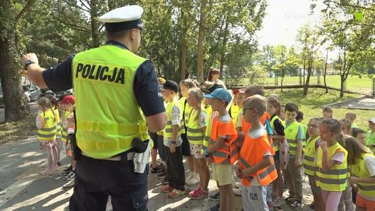Odblaskowe kamizelki dla uczniów