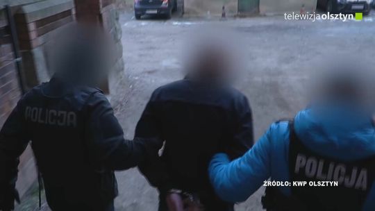 Ofiara pobicia otrzymała pomoc od policjanta po służbie, a jej oprawcy trafili do aresztu