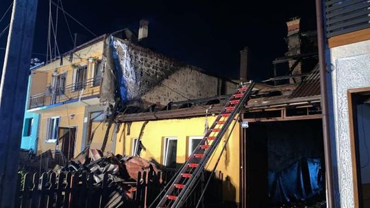 Ogromny pożar w Nowej Białej. Na jaką pomoc można liczyć od swojej gminy?